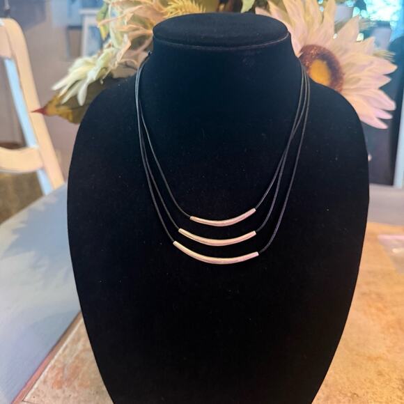 Silpada 925 Sterling Silver & Leather Necklace - Picture 1 of 6